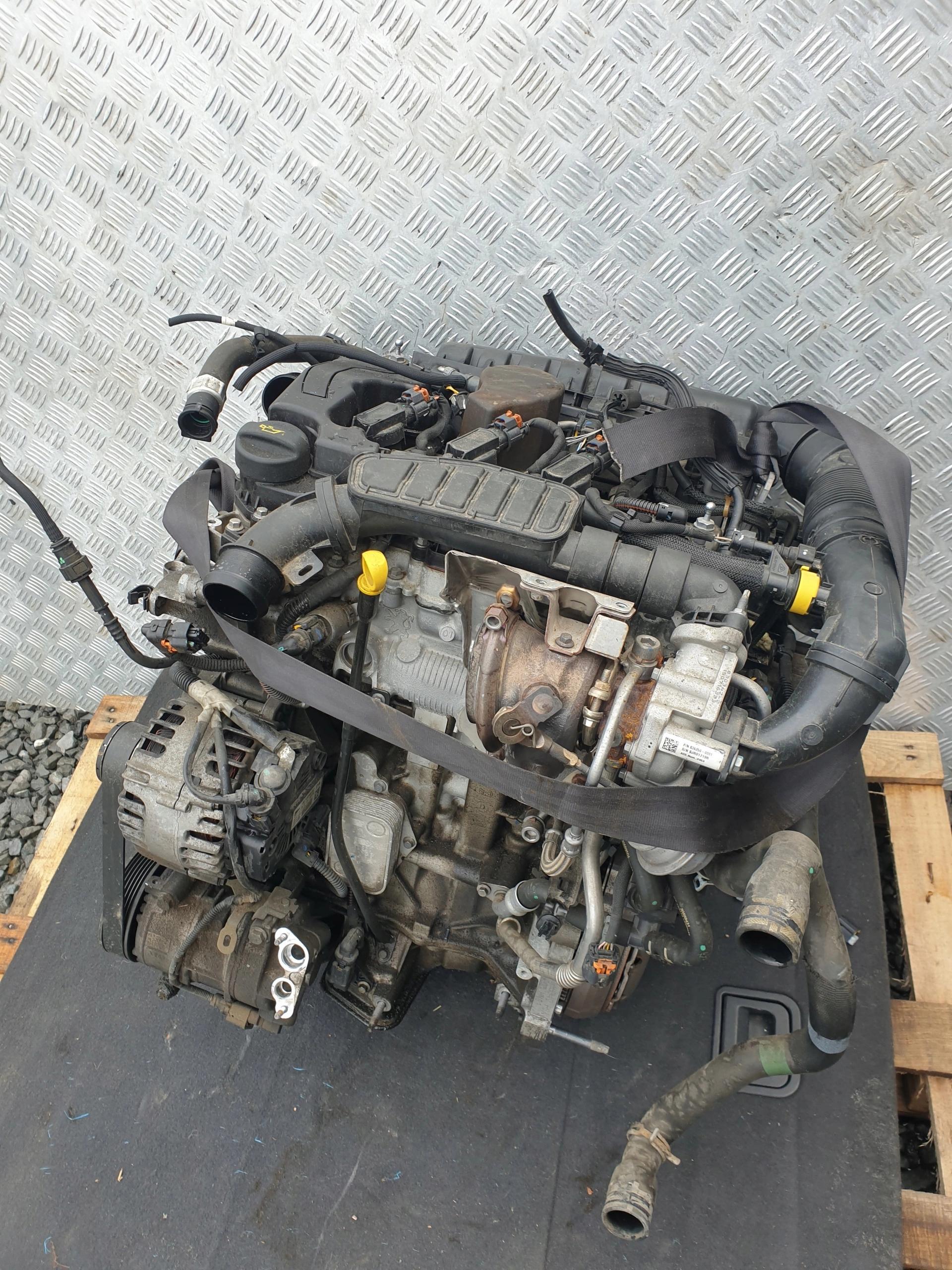 ДВИГУН КОМПЛЕКТ PEUGEOT 208 1.2 THP HN01 67 TKM