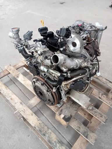 8231043 8231044 - BMW 3 E46 накладка под фар П Л ПД