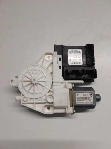 ДВИГАТЕЛЬ ВЕТРОВОГО СТЕКЛА ЛЕВЫЙ ПЕРЕДНИЙ VW TIGUAN 5N0959701D