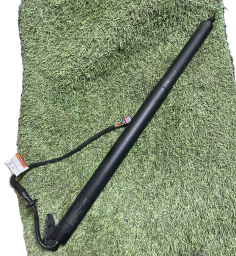 Електричний привід багажника 81770-D3100 Tucson II Tucson III