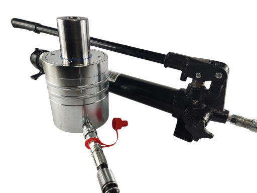 ПРОХІДНИЙ ГІДРАВЛІЧНИЙ ЦИЛІНДР 40 ТОНН ХОД 44 ММ З ПРЕСИВНИМ НАСОСОМ