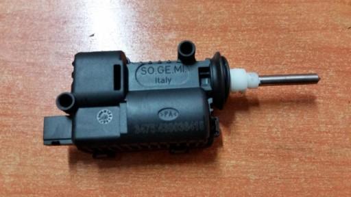 ПРИВІД КРИШКИ ПАЛИВНОГО БАКА OPEL VECTRA 13158426