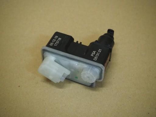 D513101 - ПРИВОД КРЫШКИ ТОПЛИВНОГО БАКА PEUGEOT 2008 II