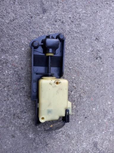 9483311 - Привод крышки топливного бака VOLVO V70 II 02R 2.4 B