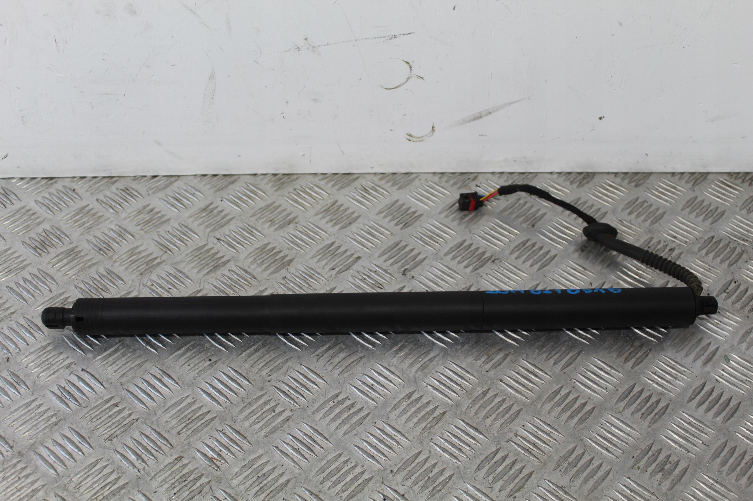 ПРИВІД ЗАСЛІНКИ ЛІВИЙ T-ROC 2GA 2GA827551B