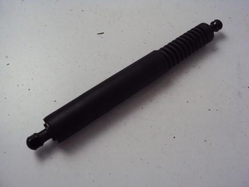 7L6827550N - ПРИВІД ЗАКРИЛКА ЗАДНЯ VW TOUAREG 2003-