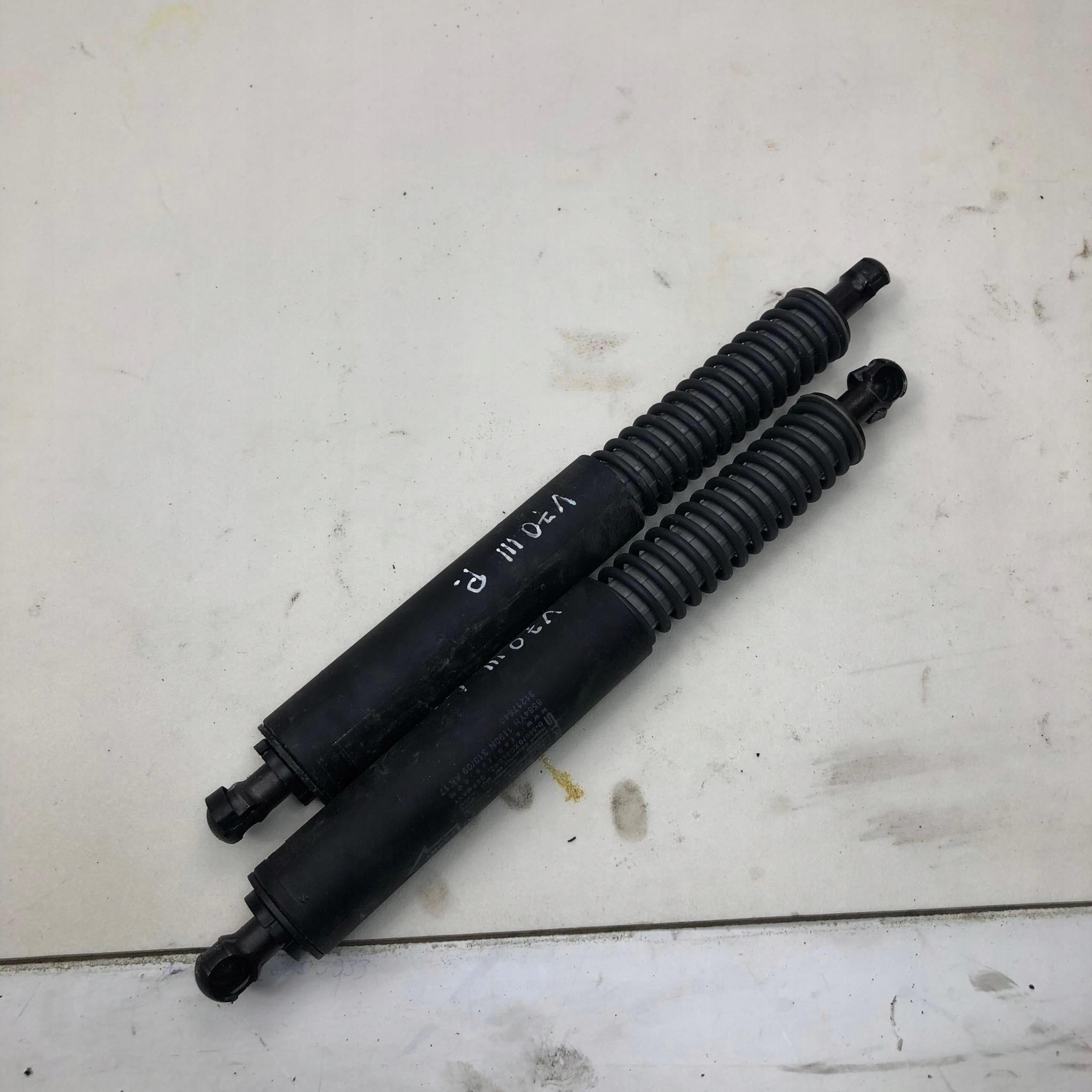 31217640 - Привід телескопи багажника V70 III