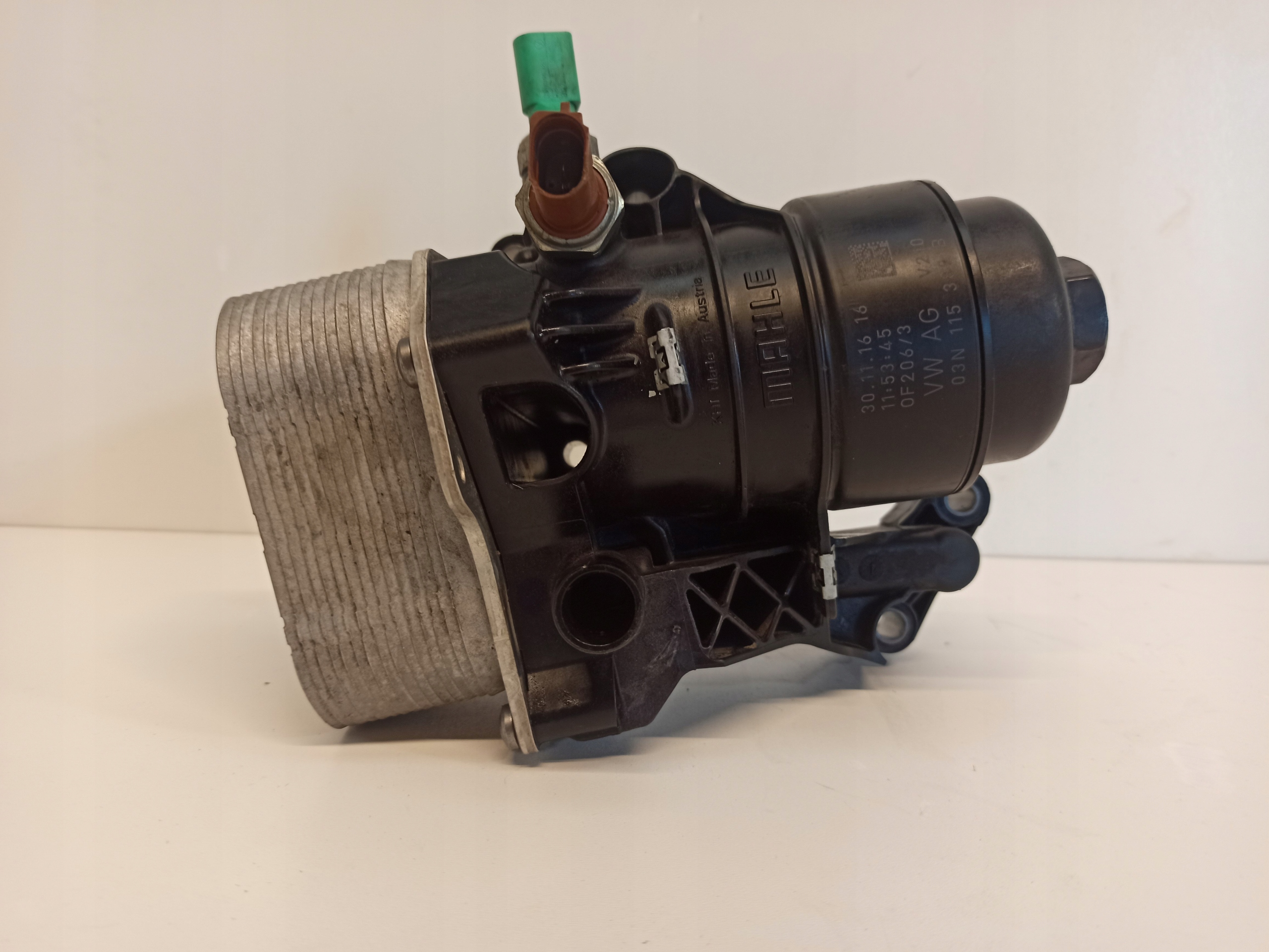 03N117021 - SKODA AUDI VW МАСЛЯНЫЙ РАДИАТОР КОРПУС 03N115433A