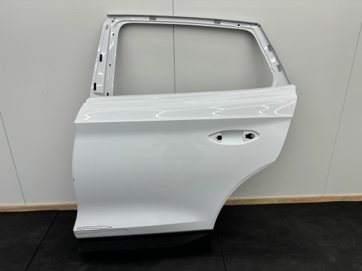 Skoda enyaq 5la задні двері задня познань (== фонд -біржа ==)