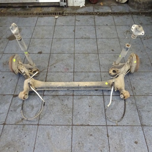 01 - Skoda fabia 2 ii універсал балка заднього моста