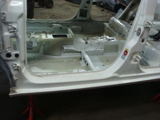 SKODA FABIA II ЛІВИЙ ПОРІГ ЧВЕРТЬ СТІЙКИ УНІВЕРСАЛ