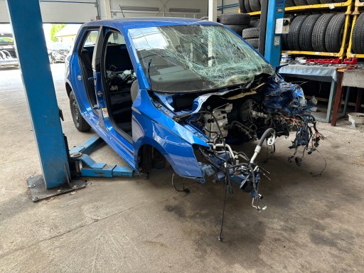 SKODA FABIA III ЧВЕРТЬ БІКОВИЙ ПОРІГ СИНИЙ lf5w