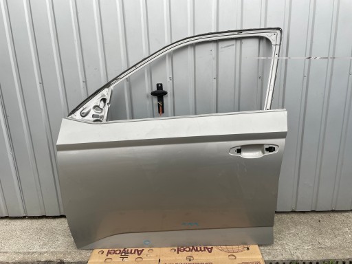 6V787y6 - Skoda fabia iii входная дверь осталась голой