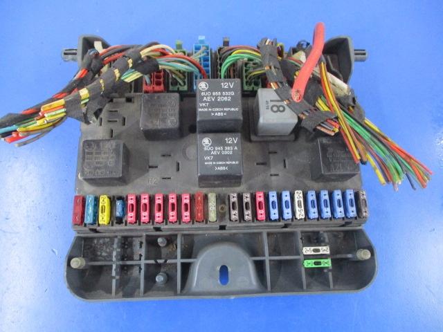 SKODA FELICIA 1.3 БЛОК ПРЕДОХРАНИТЕЛЕЙ 6U0937025