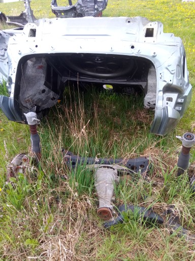 SKODA KODIAQ 2020 ЗАДНЯ ПЕРЕМИЧКА РЕМЕНЯ