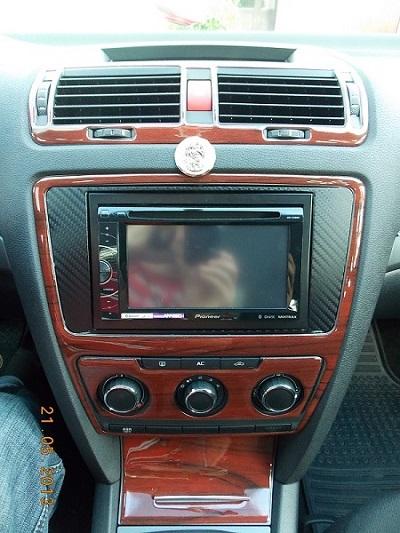 SKODA OCTAVIA 04 + ВИНИРЫ УГЛЕРОДА ДОСКА НАКЛЕЙКИ 3D