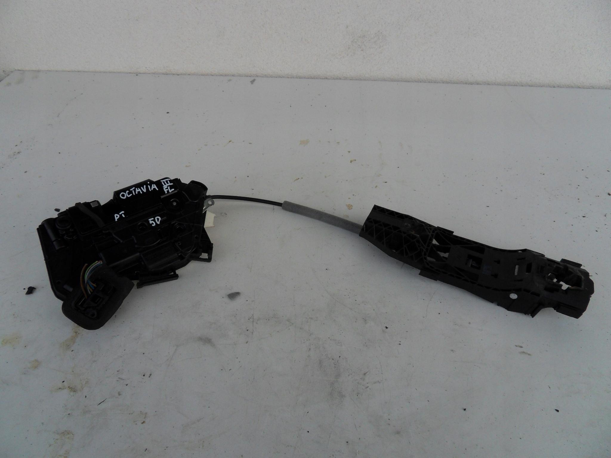 5E1837015A 5L0837885C - SKODA OCTAVIA 3 III 5E ЗАМОК ДВЕРЕЙ ЗАДНІЙ ПРАВИЙ 5D