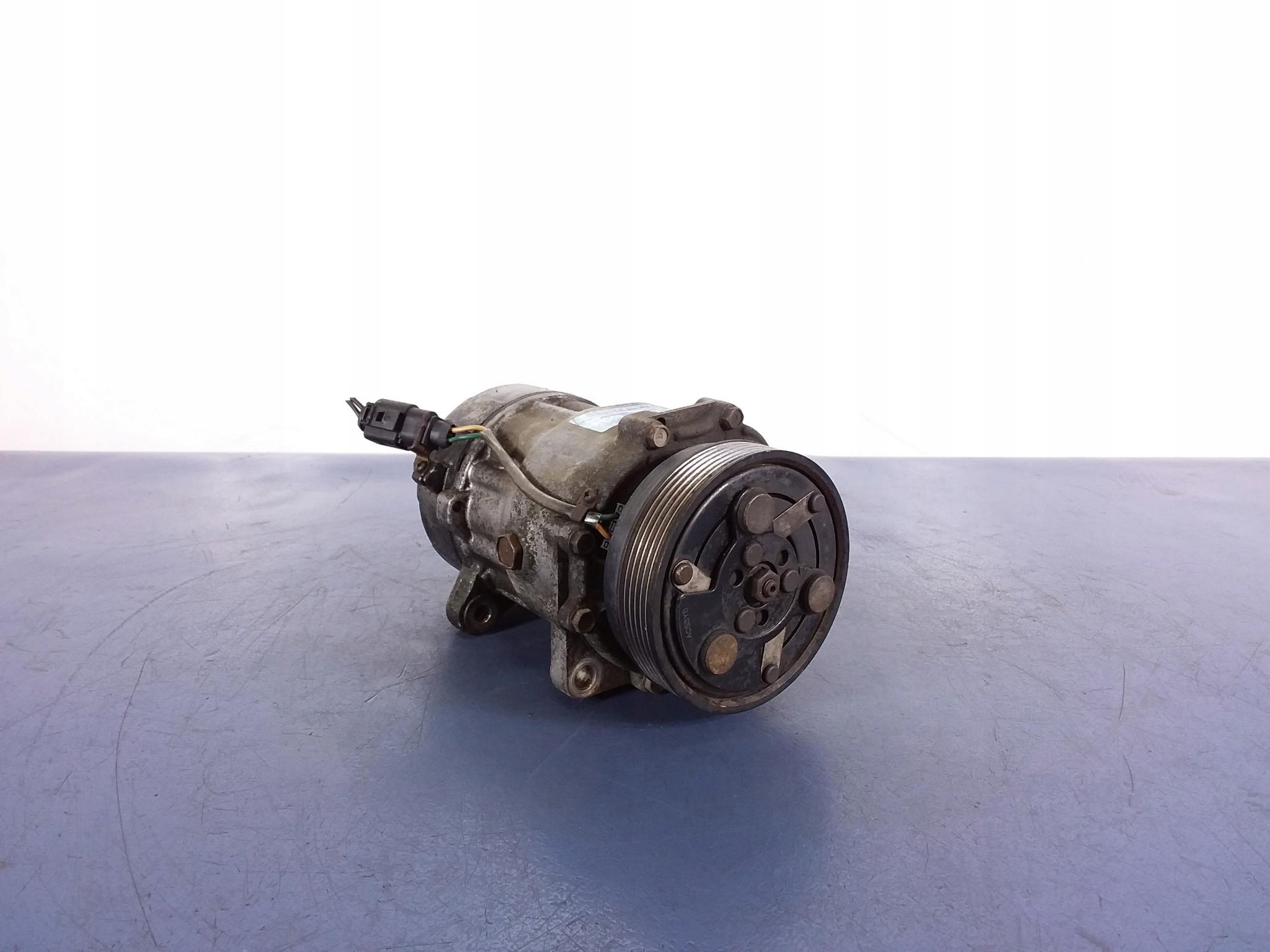 SKODA OCTAVIA И 1.9 TDI КОМПРЕССОР КОНДИЦИОНЕРА