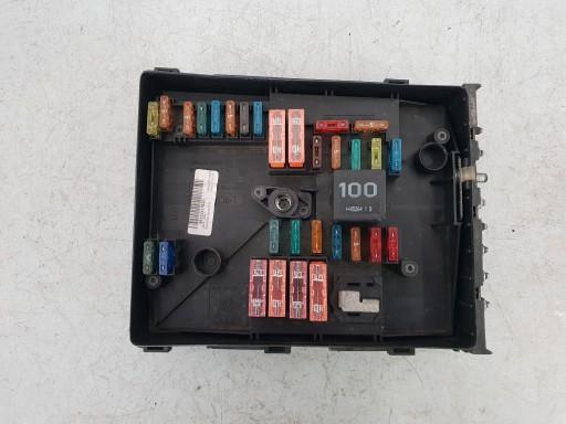 1K0937125 - SKODA OCTAVIA II 2.0 TDI БЛОК ЗАПОБІЖНИКІВ