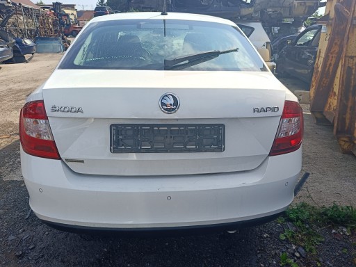 Задняя балка skoda rapid liftback