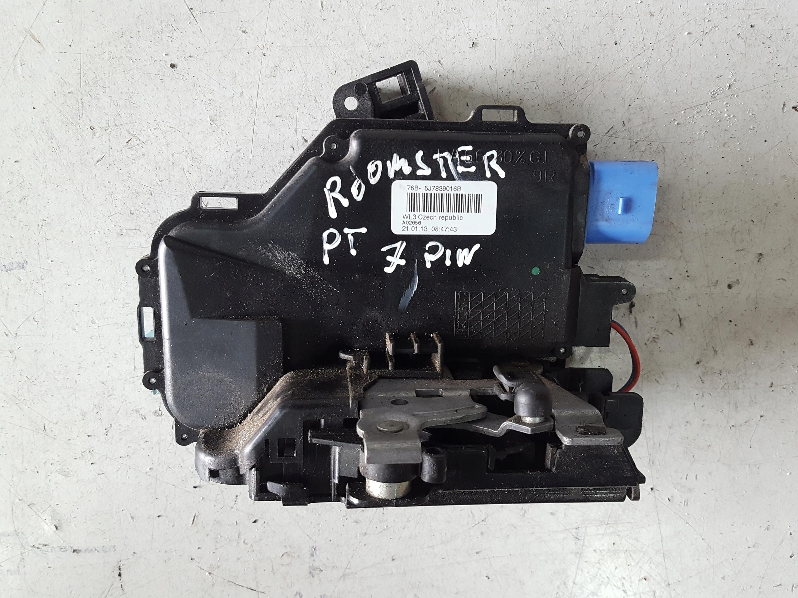 5J7839016B - SKODA ROOMSTER 07 - 14R замок дверей правий задній 7 PIN