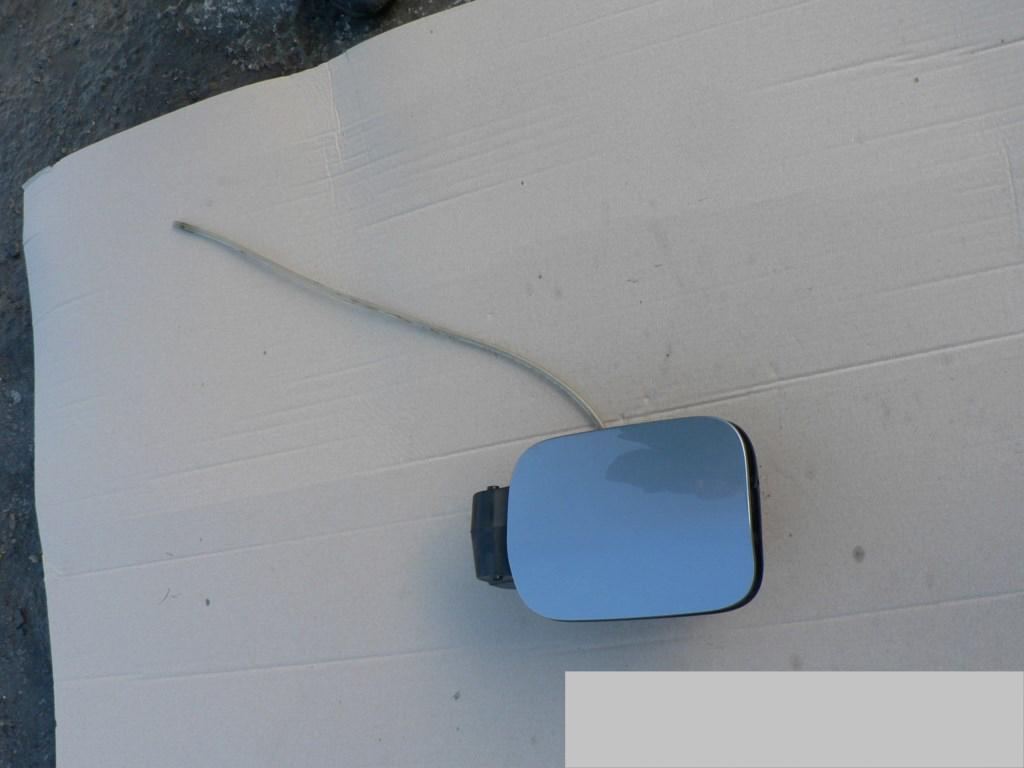 SKODA SUPERB-3T-ЗАСЛОНКА ТОПЛИВНОГО БАКА ПРИВОД KORE