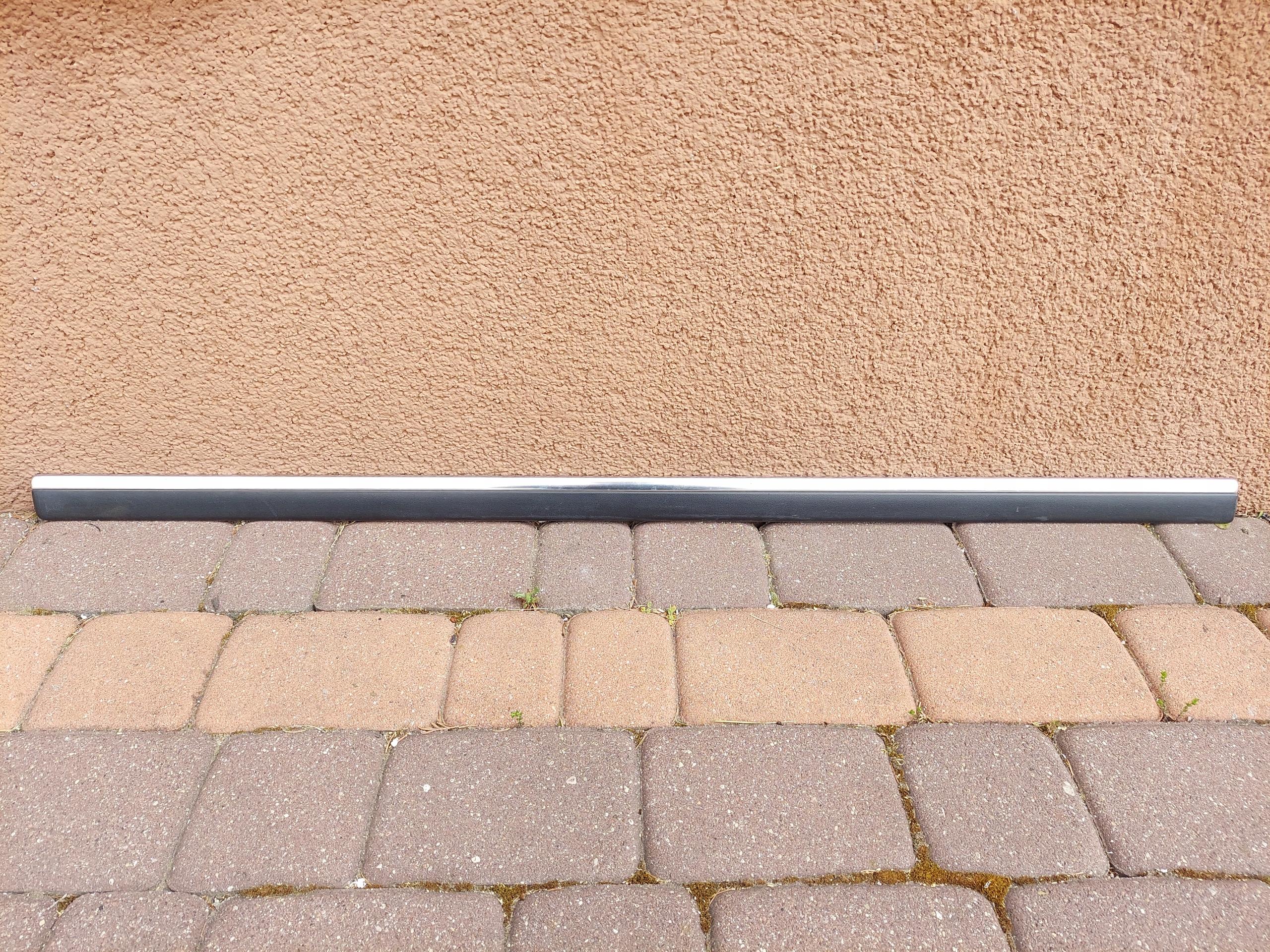 3U0853515C - SKODA SUPERB И МОЛДИНГ ДВЕРИ ЛЕВЫЙ ПЕРЕДНИЙ ХРОМ