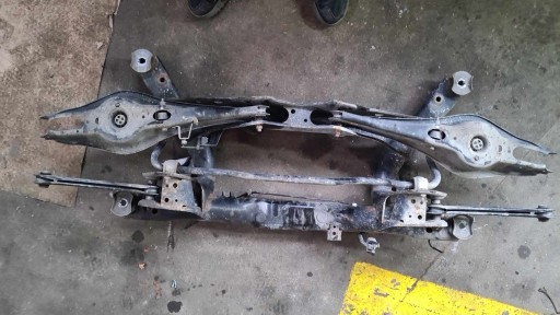 Skoda superb iii audi vw sled slomer back beam 5q0505235j