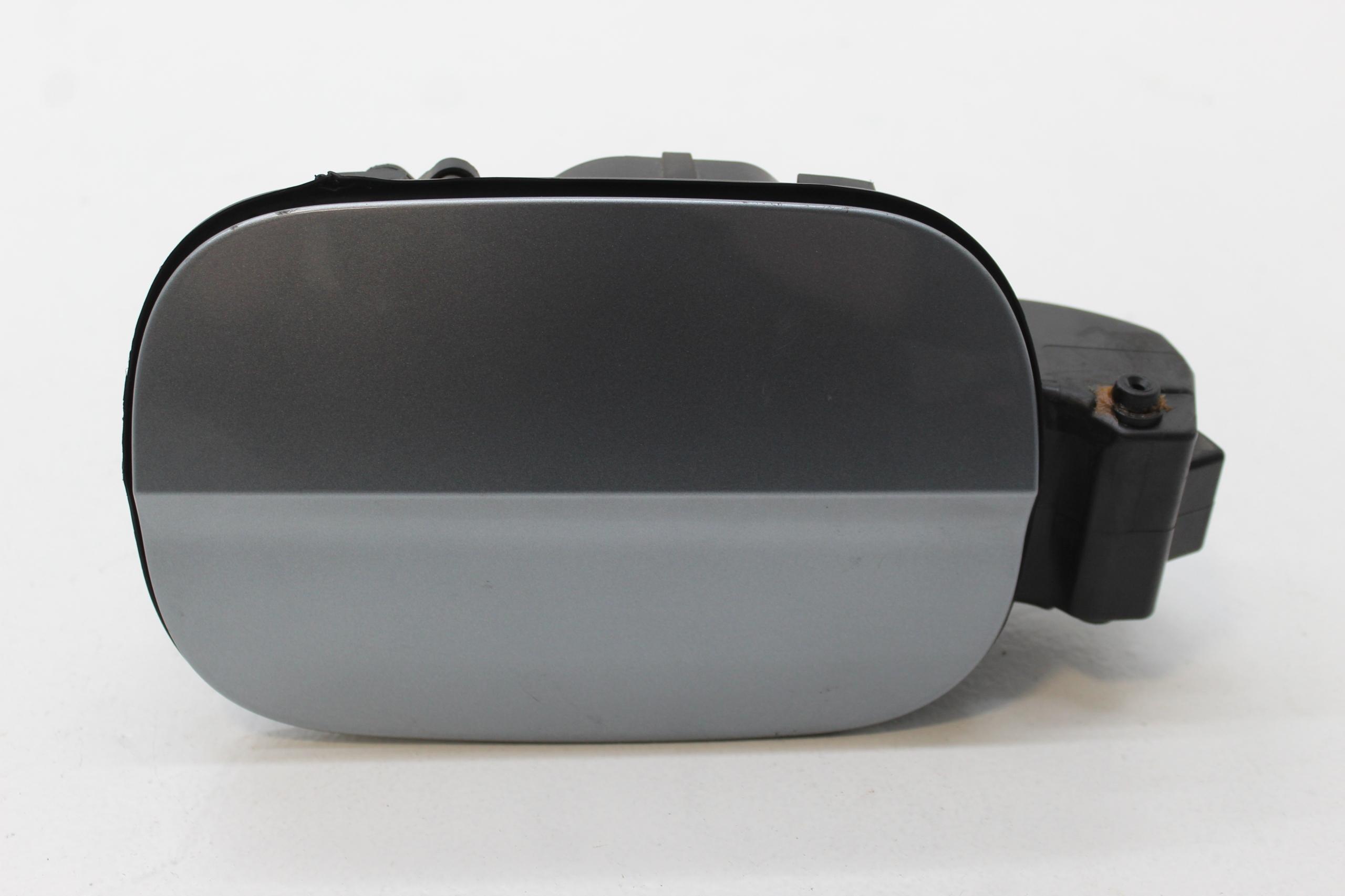 КРИШКА ПАЛИВНОГО БАКА SKODA SUPERB III LF7M