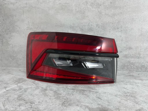 Skoda Superb III станция фургон подъемник 3V9 19r левая лампа задняя светодиодная светодиода Оригинальная Европа