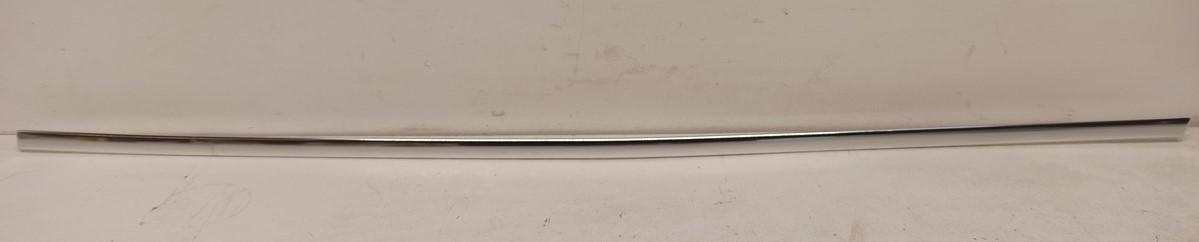 SKODA SUPERB МОЛДИНГ ПЕРЕДНЕЙ ПРАВОЙ ДВЕРИ 3V9839644F