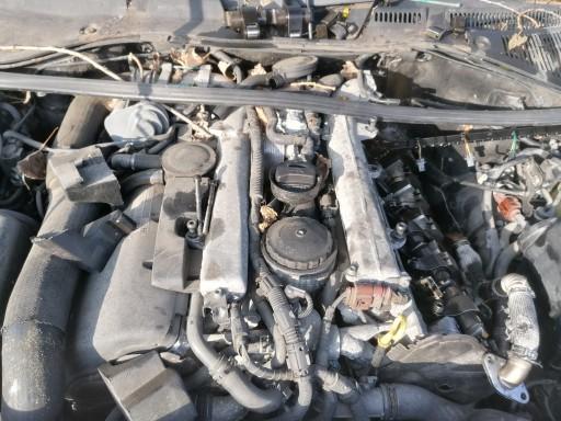 Подушка двигателя MERCEDES 204 2.2 CDI A2042403617