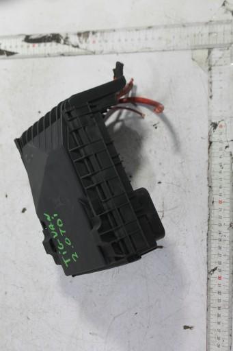 1K0937820D - БЛОК ПРЕДОХРАНИТЕЛЕЙ VW TIGUAN 5N 2.0 TDI 07-16