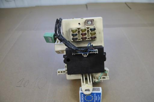 БЛОК ПРЕДОХРАНИТЕЛЕЙ 82641-35220 TOYOTA HILUX