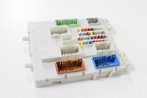 8904357964 - БЛОК ПРЕДОХРАНИТЕЛЕЙ BSI 31453131 VOLVO V40 S40 II D4