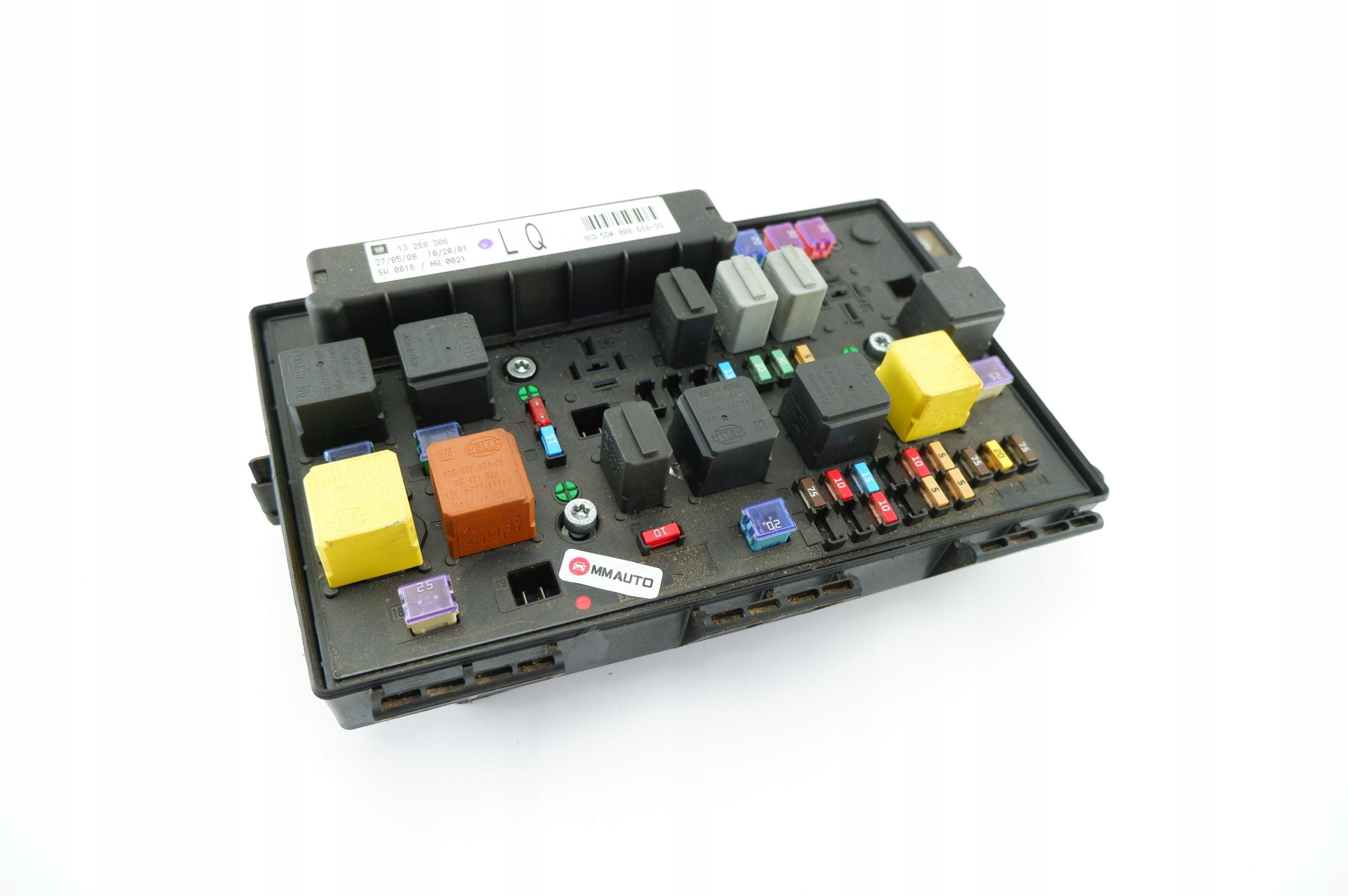 БЛОК ЗАПОБІЖНИКІВ BSI OPEL ASTRA H 13268306