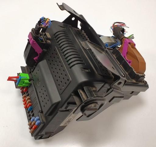 БЛОК ПРЕДОХРАНИТЕЛЕЙ CEM VOLVO XC90 30786890