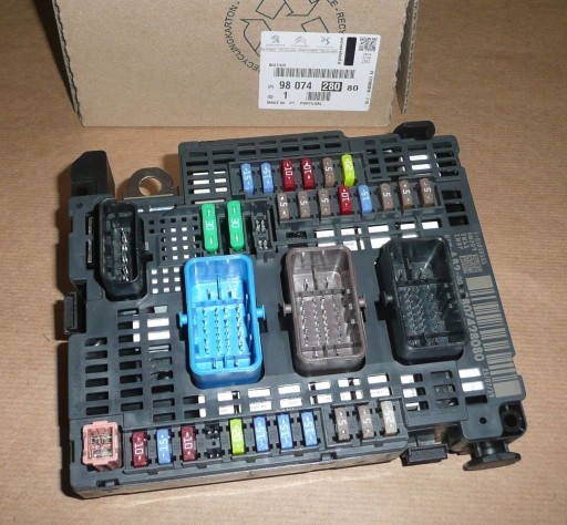 9807428080 - Блок запобіжників CITROEN C4