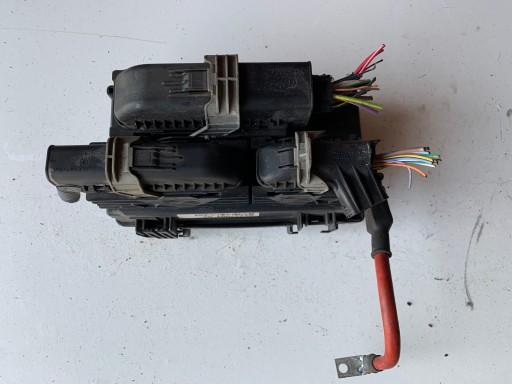 БЛОК ЗАПОБІЖНИКІВ FIAT GRANDE PUNTO 51737884