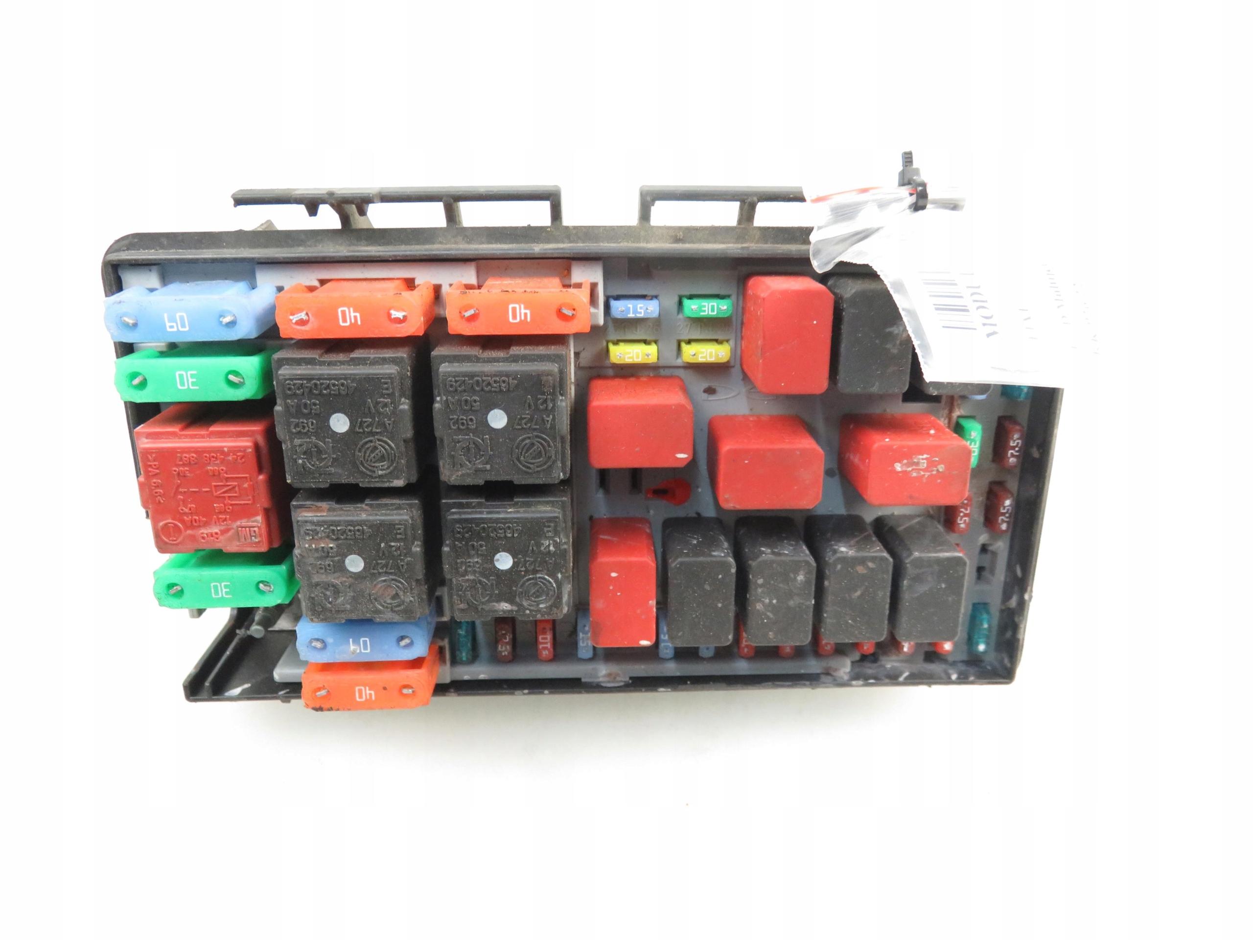 БЛОК ЗАПОБІЖНИКІВ FIAT GRANDE PUNTO 51775622