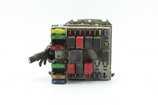 БЛОК ПРЕДОХРАНИТЕЛЕЙ FIAT STILO 51732865