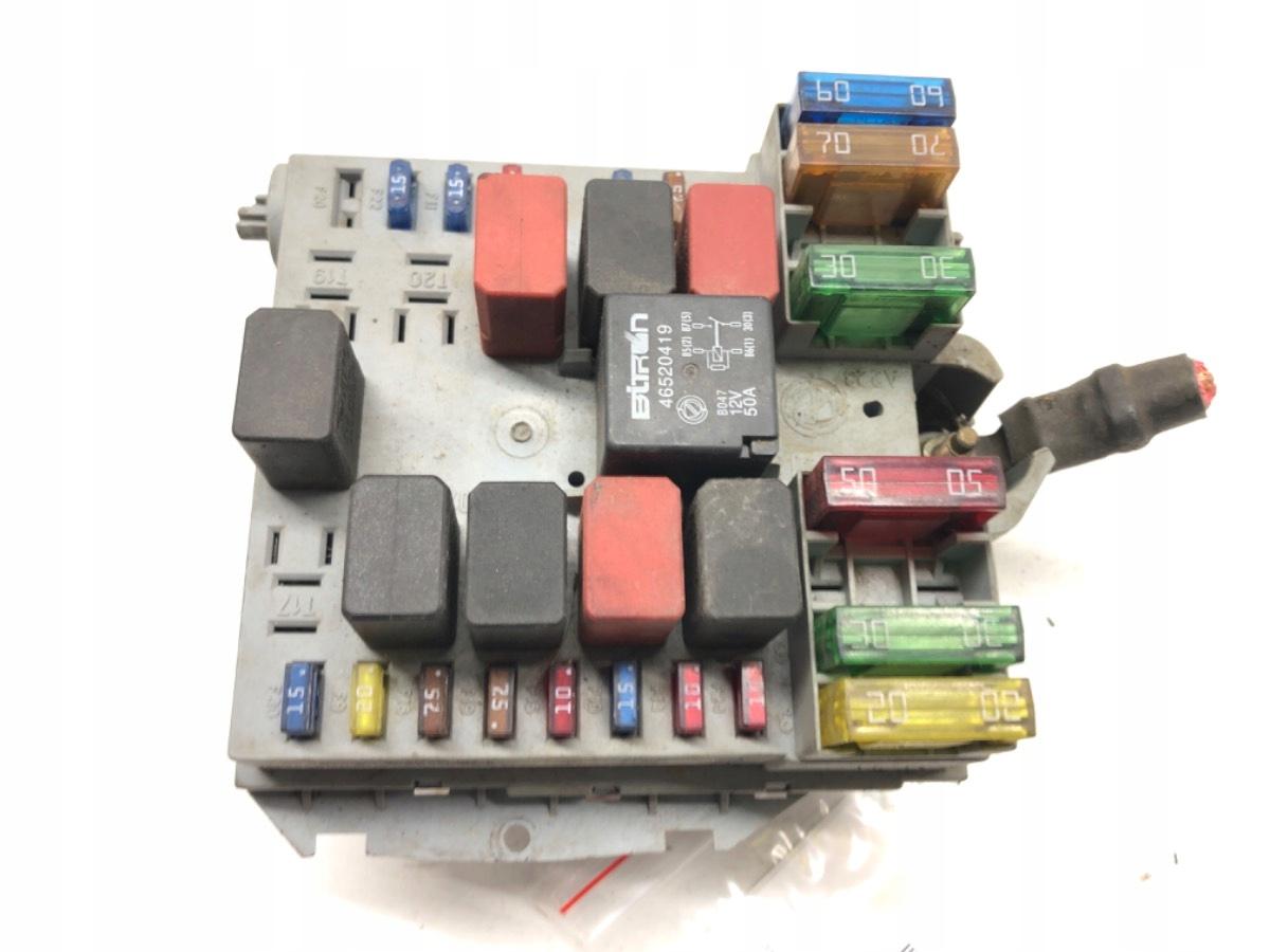 БЛОК ЗАПОБІЖНИКІВ FIAT STILO1. 6 16V 46846104