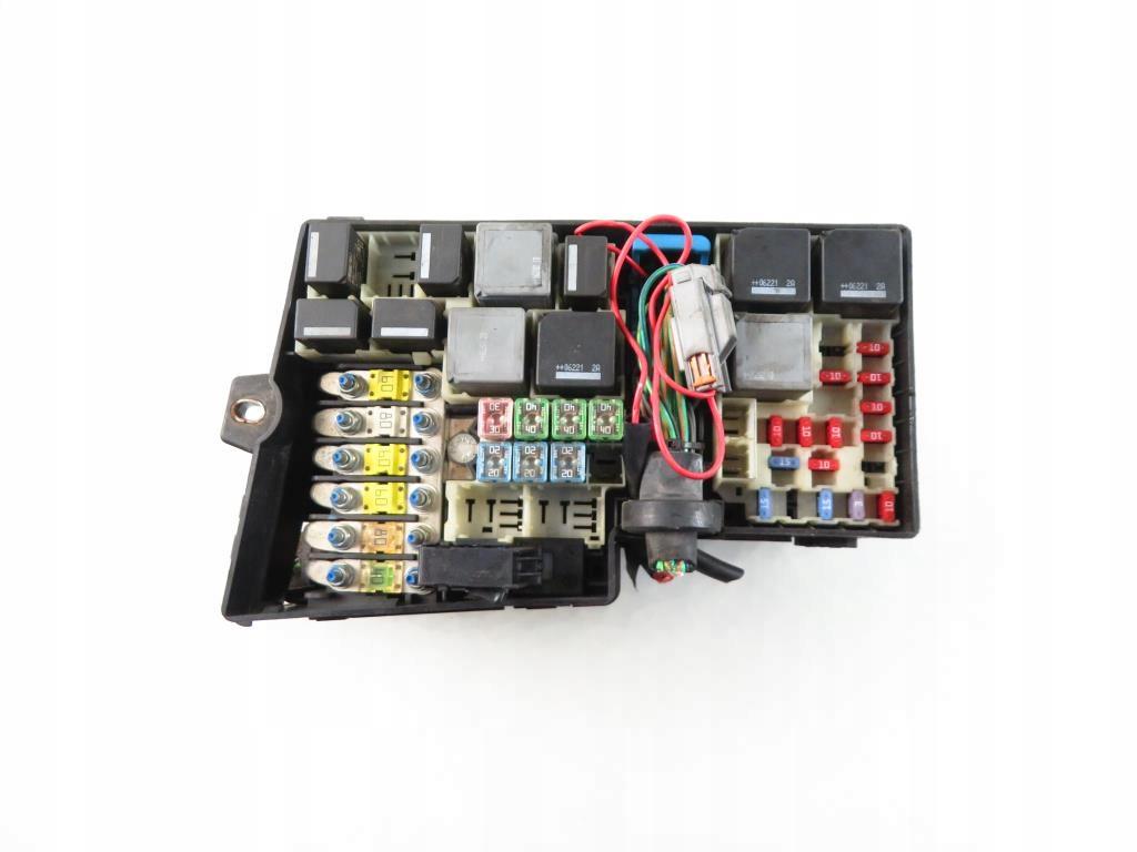 БЛОК ЗАПОБІЖНИКІВ FOCUS MK2 6M5T14K733DFA