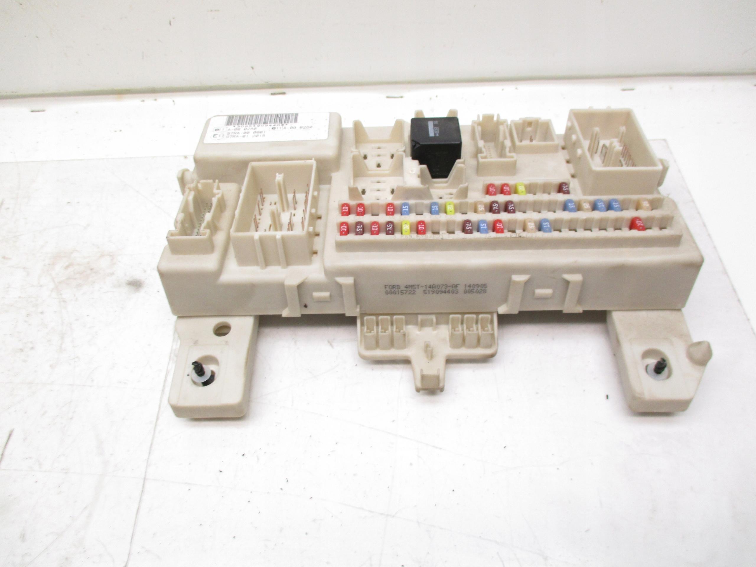 1333 - БЛОК ЗАПОБІЖНИКІВ FOCUS MK2