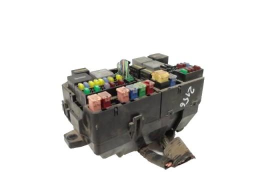 1S7T-14A481-BA - Блок запобіжників Ford Mondeo Mk3