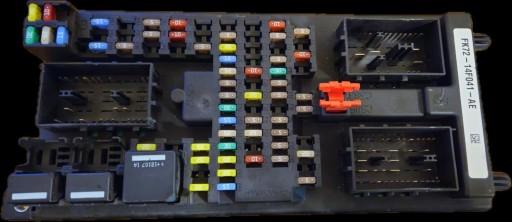 LR078822 - КОРОБКА ЗАПОБІЖНИКІВ LAND ROVER DISCO-SPORT FK7214F041AE