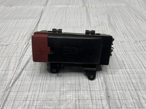 БЛОК ПРЕДОХРАНИТЕЛЕЙ LAND ROVER VELAR L560