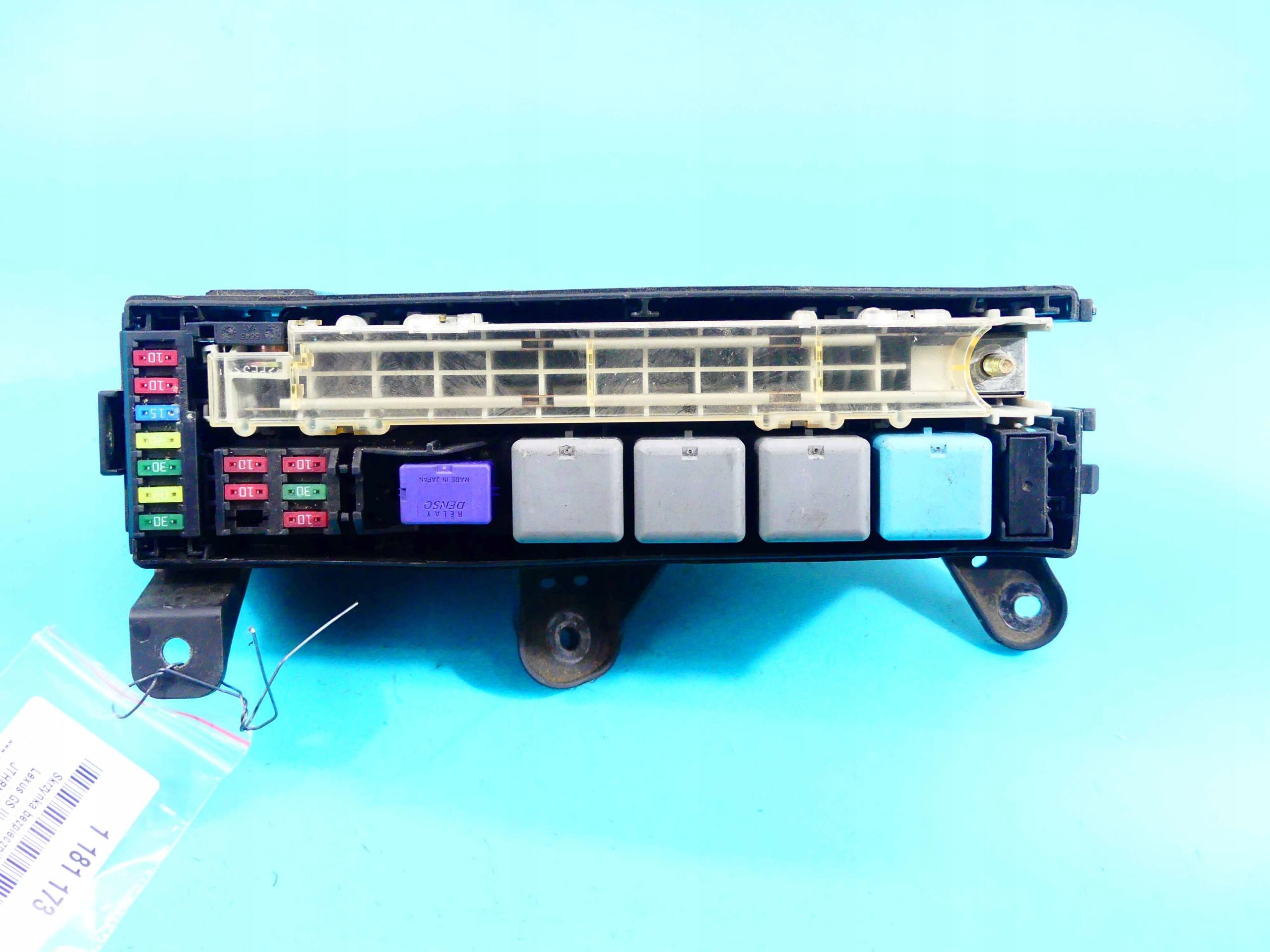 БЛОК ПРЕДОХРАНИТЕЛЕЙ LEXUS GS III 05-12