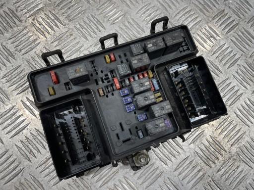 Блок запобіжників lincoln mkz 2013- ag9t-14d068-bb