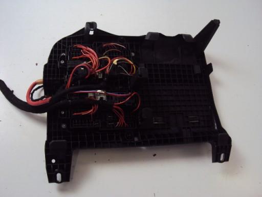 A1779061002 - Блок запобіжників mercedes a-class w177